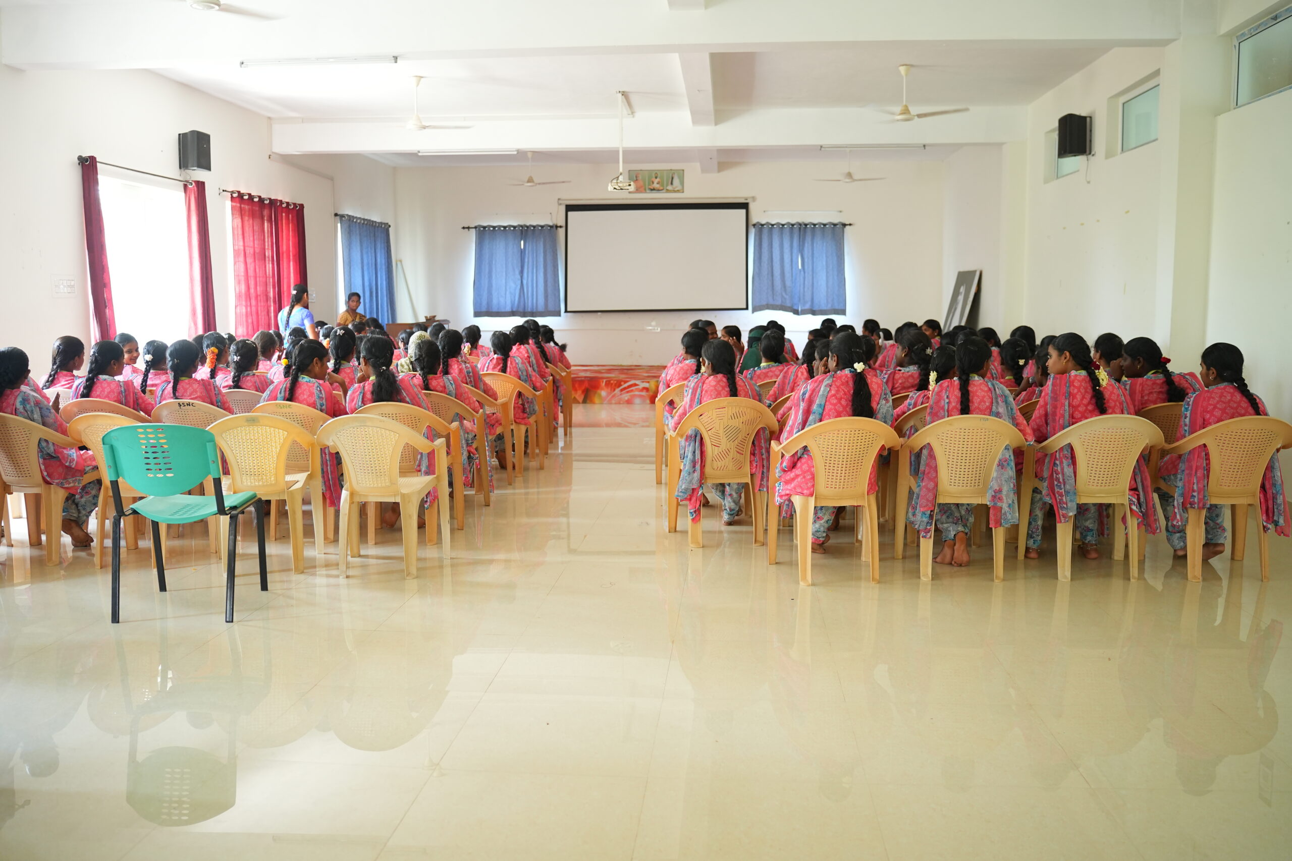 College slider image 5